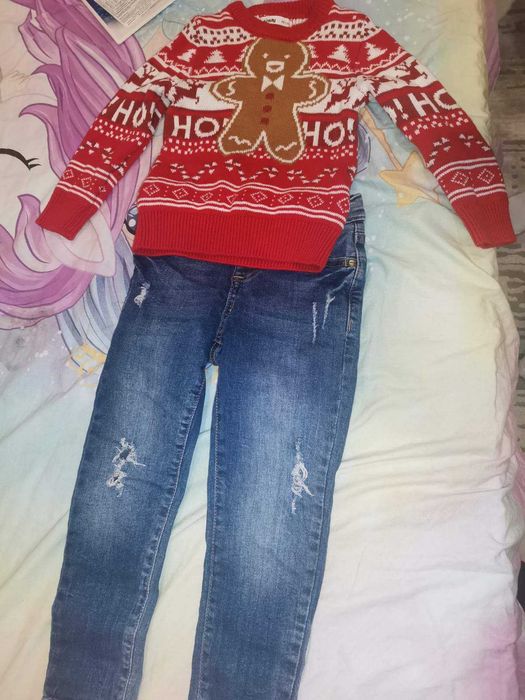 Коледни    дрехи