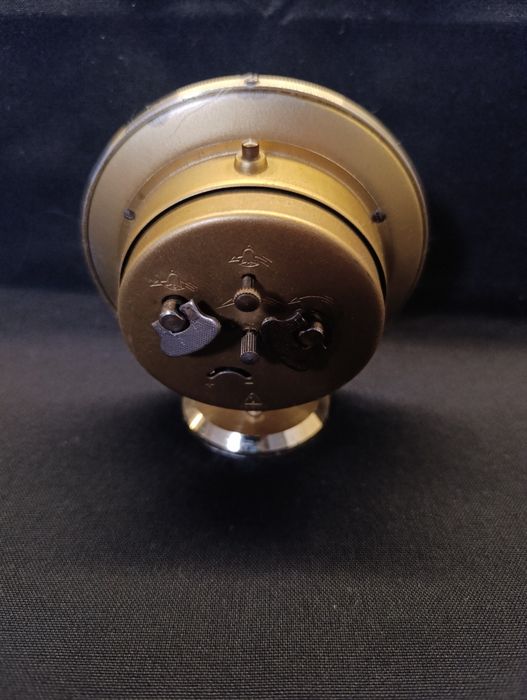 Будилник UMF Ruhla