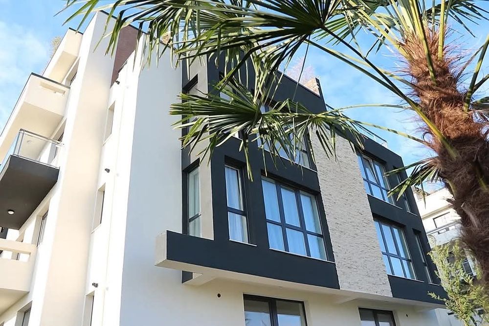 Apartament cu terasa mare