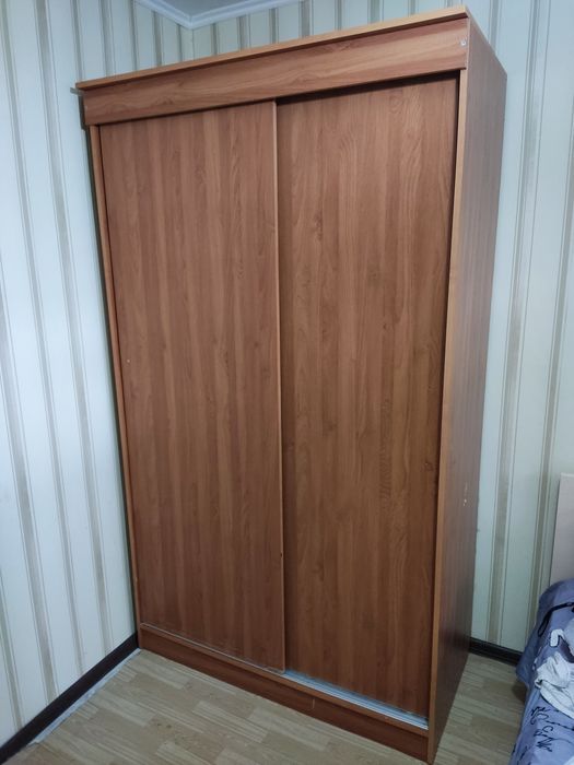 Продам шкаф-купе