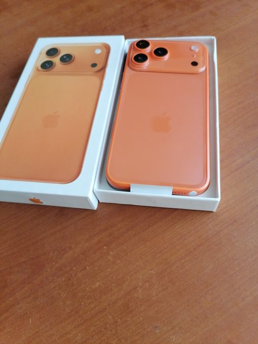 Продаю на запчасти IPhone 17 Pro