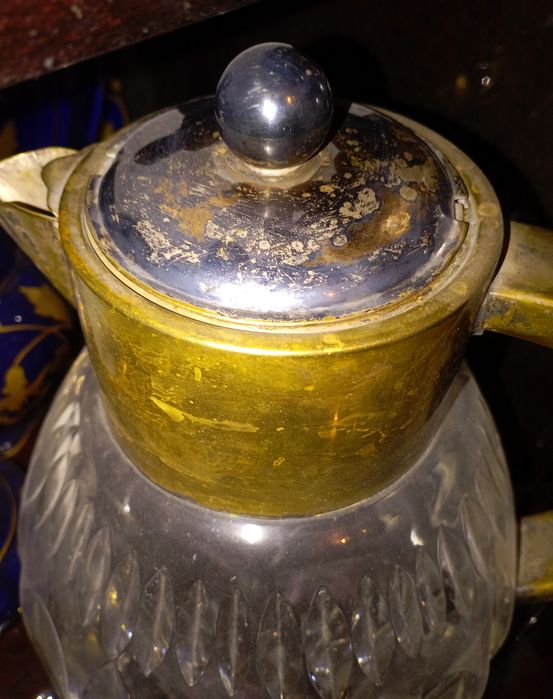 Графин хрустальный с металлом, антикварный