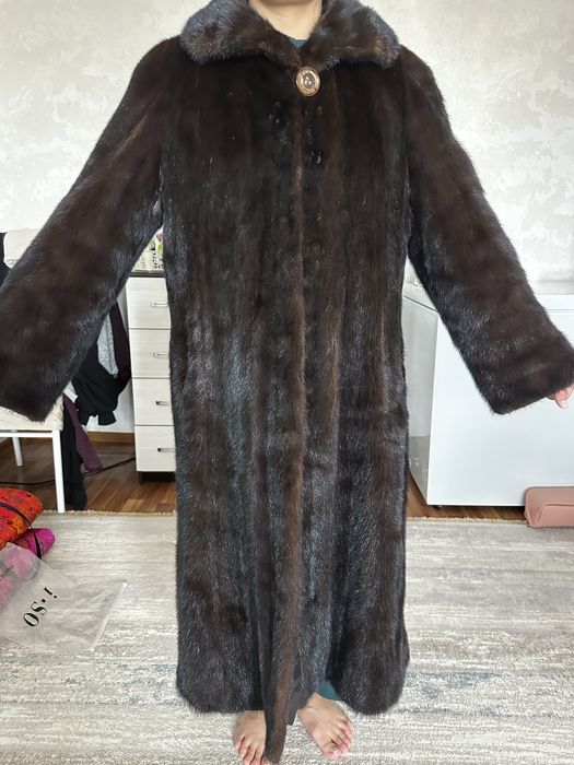 Продам норковую шубу