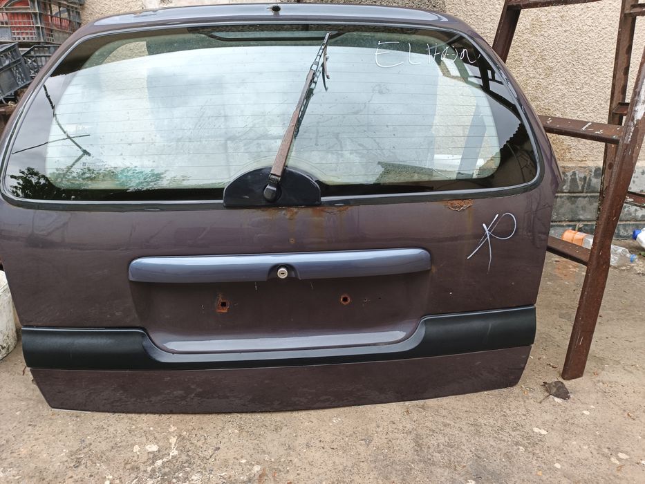 Опел Вектра универсал дверь задней багажа