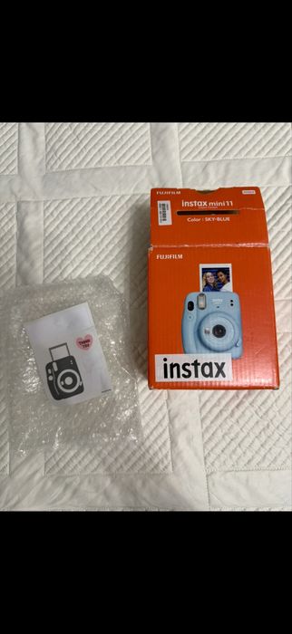 Instax mini 11  фотоаппарат