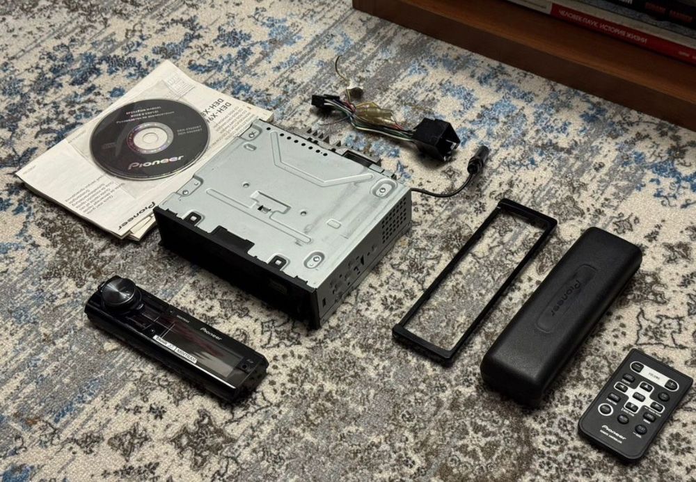 Продам Pioneer DEH-9650 BT