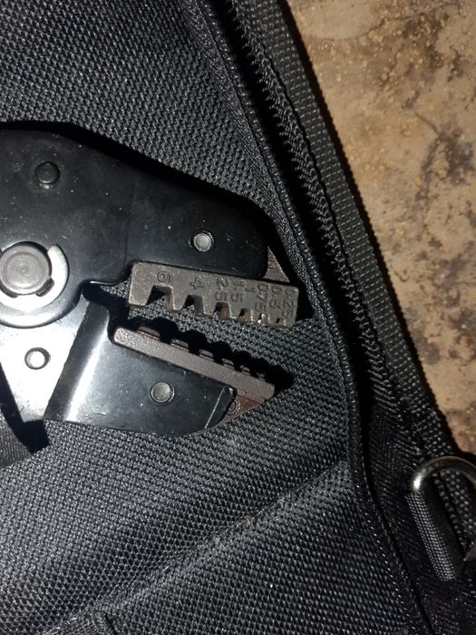 Продам прес клещи