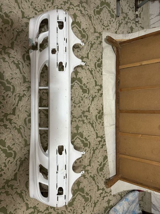 Бампер 210 передни