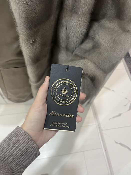 Продам норковую шубу