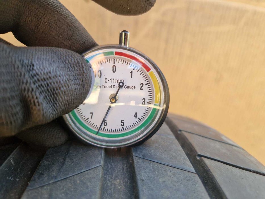2 Bridgestone R19 245/45 Летни гуми  DOT1021