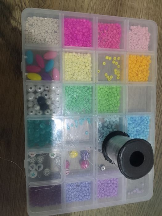 Бисер с бусинками и все такое
