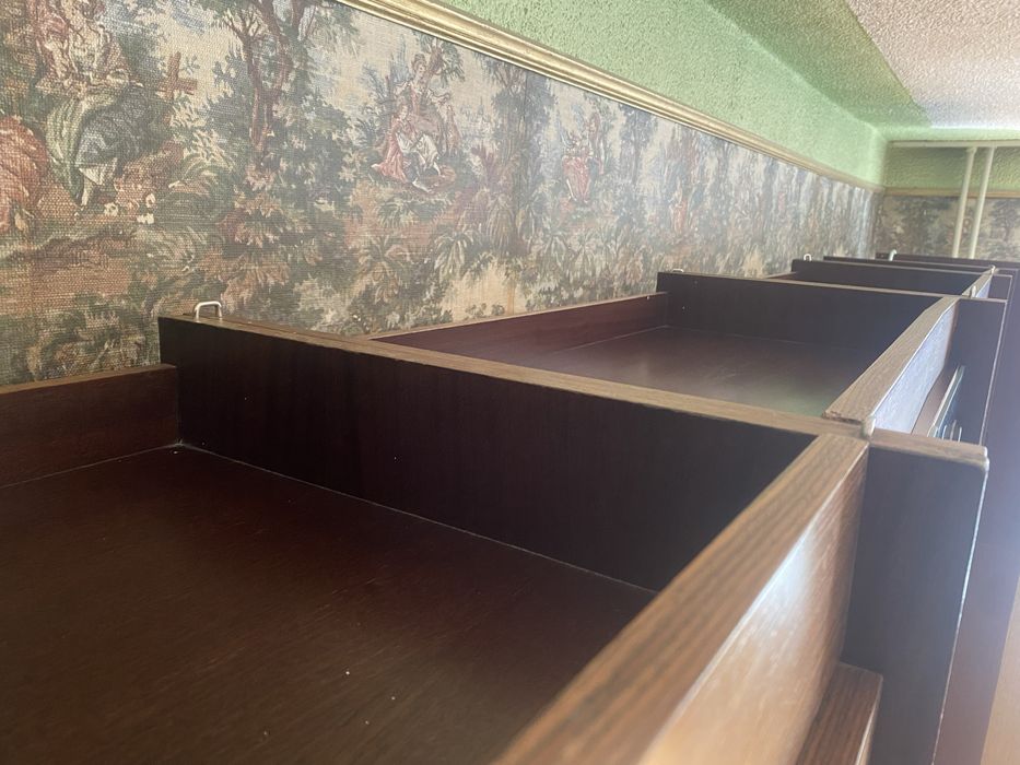 Стенка секционная