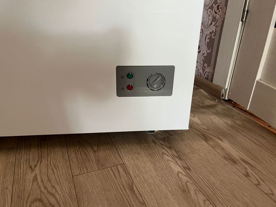 Продаю морозильник новый