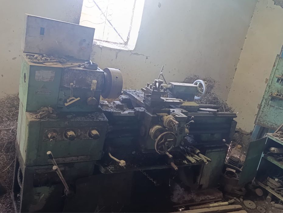 Токарный станок ИТ-1М