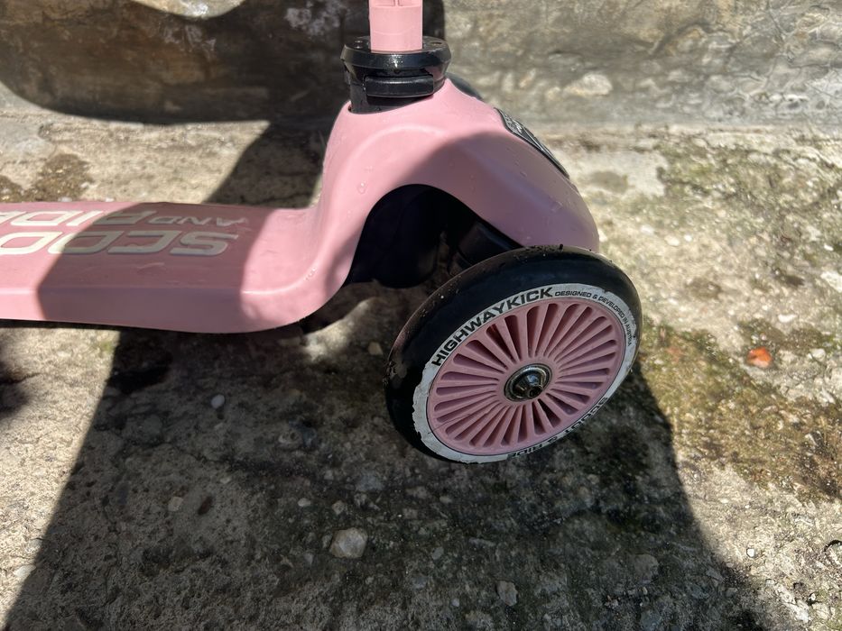 Тротинетка Scoot und Ride