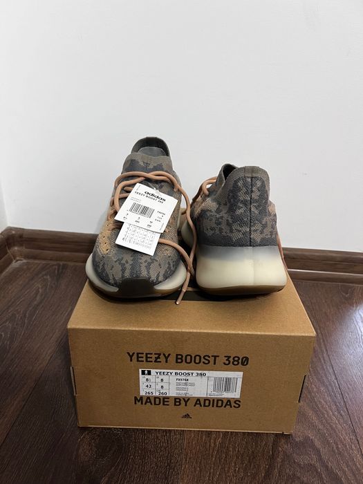Adidas yezzy 380 Mist