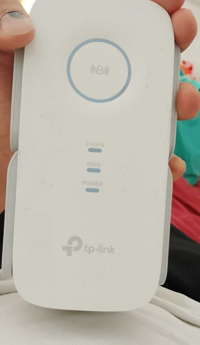 extender-ul TP-Link RE650 AC2600