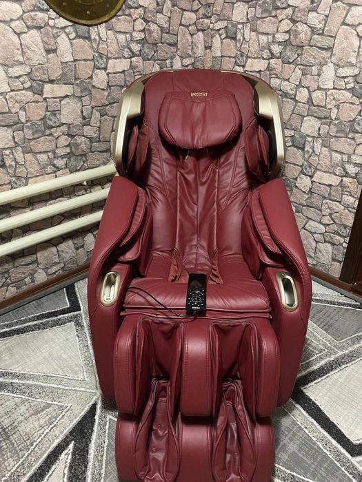 Массажное кресло Irest.