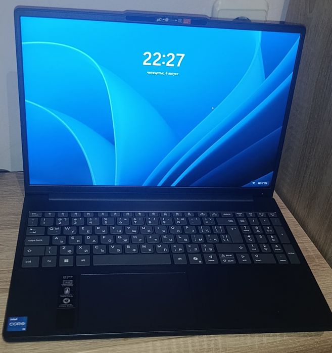 Лаптоп Lenovo IdeaPad Slim 3