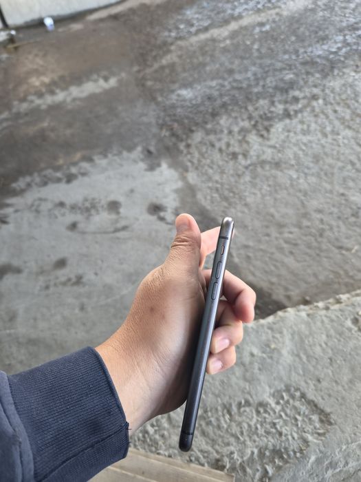 Продам iPhone 11 в 128 GB
