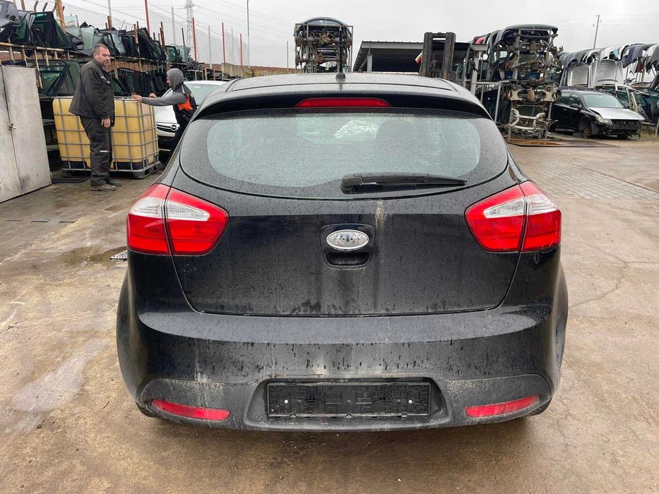 Кия Рио 1.2 бензин