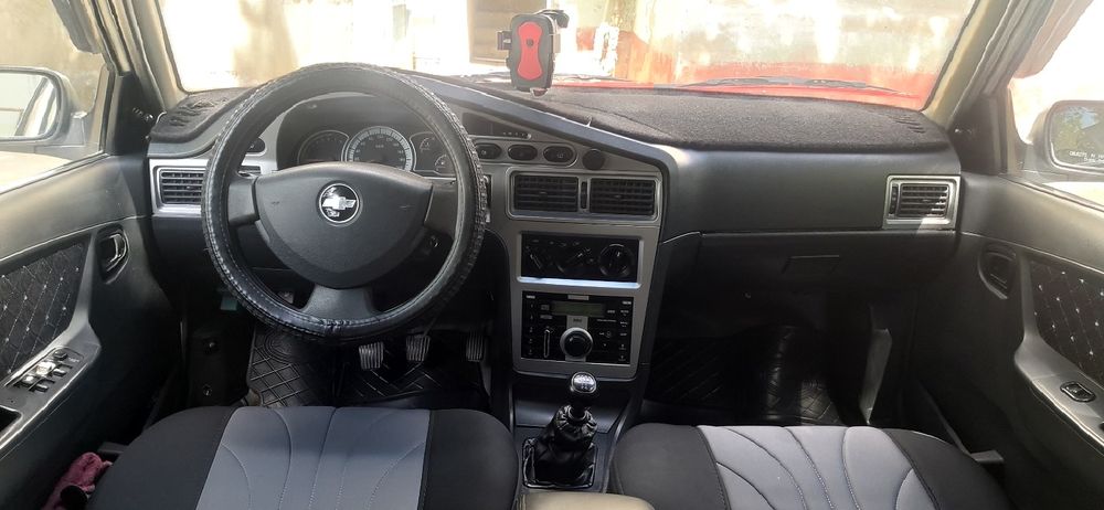 Nexia 2 .  1,6L dons.     kobaltga abmen bor.