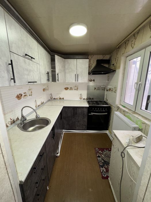 Бозор худуди Акбар ош Лола дукон Шават бойи