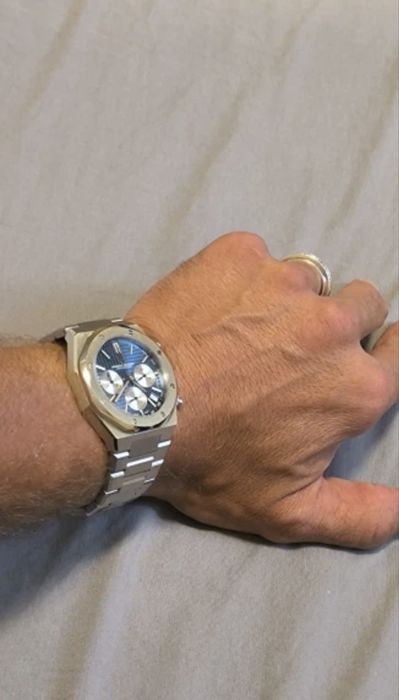 Часы Pogani Design