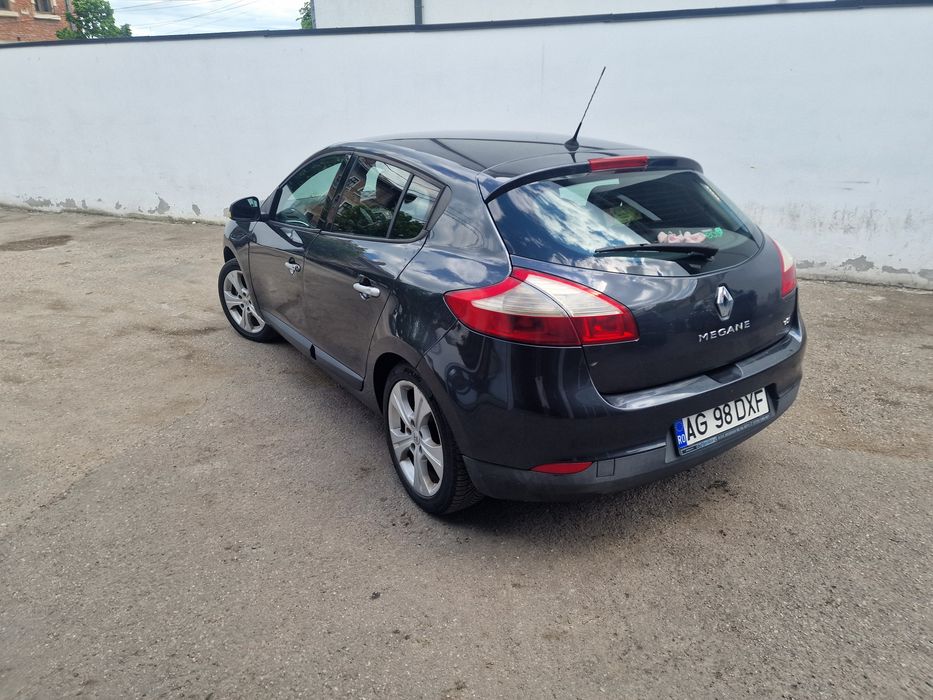 RENAULT Megane 2011 — imagine 3