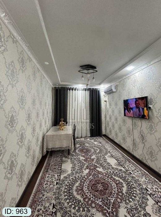7 mikrarayon 43 maktab tomonda 3 xonalik kvartira sotiladi №963