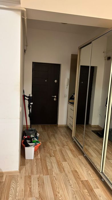 Apartament cu trei camere
