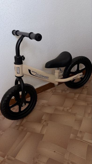 Продам беговел….