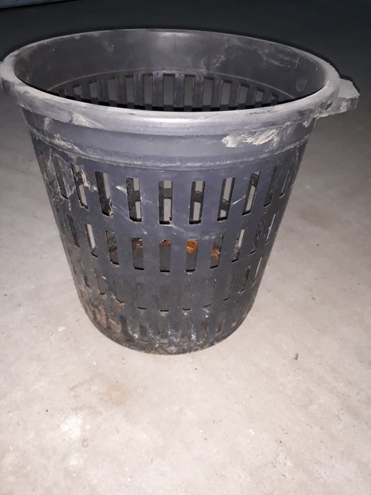 Пластмасов кош 4 бр.,38/39см.