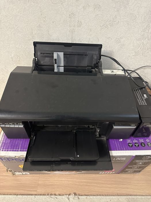 Оригинальный принтер Epson L805. С коробкой