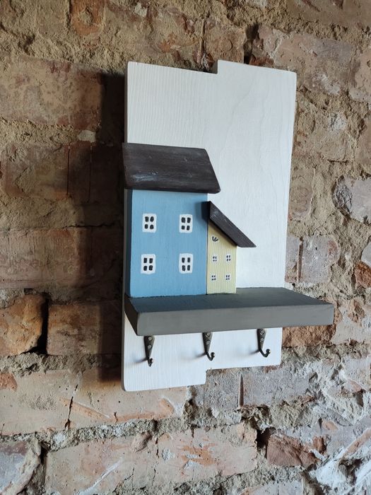 Деревянная ключница