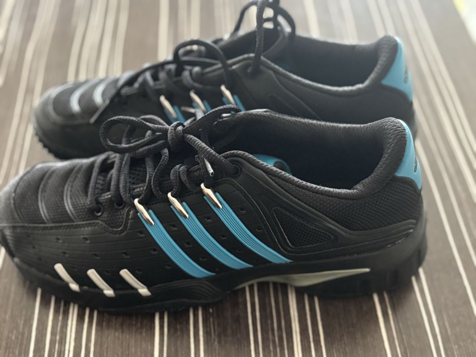 Маратонки adidas