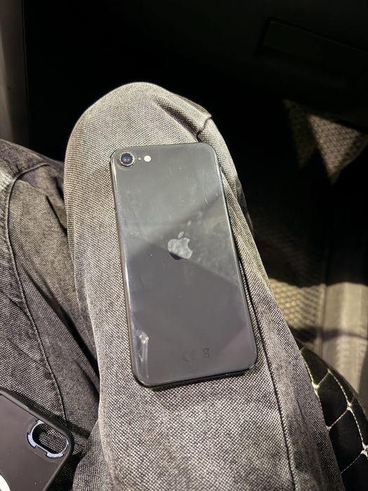 Iphone (se 2020)
