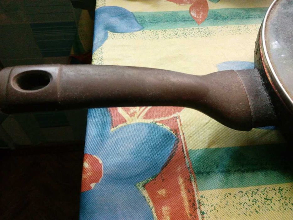 сковорода Polaris 26 см со стеклянной крышкой