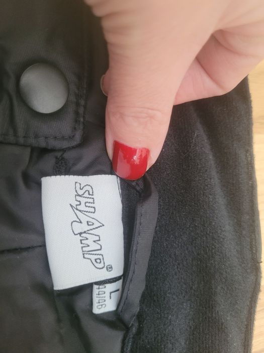 Vând Pantaloni pentru ski