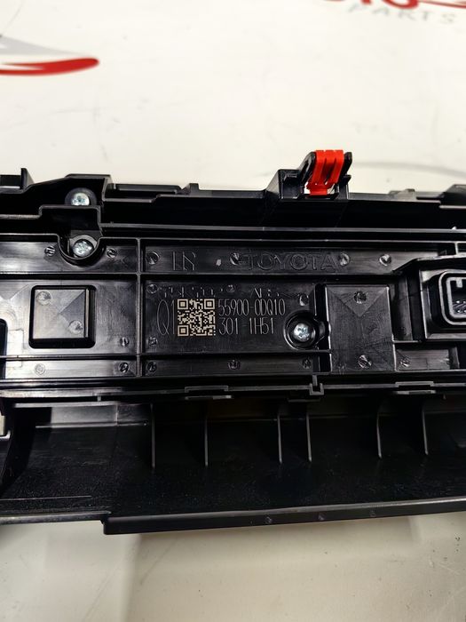 Климатроник Toyota Yaris Cross 2025г / Тойота Ярис Крос 2025г