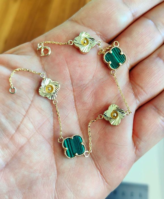 Златно колие със седефена детелина Van Cleef & Arpels VCA Alhambra