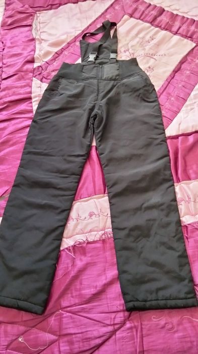 Продам куртки подрастковые