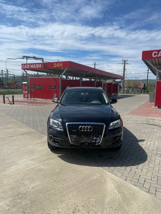 Vând Audi q5 4×4