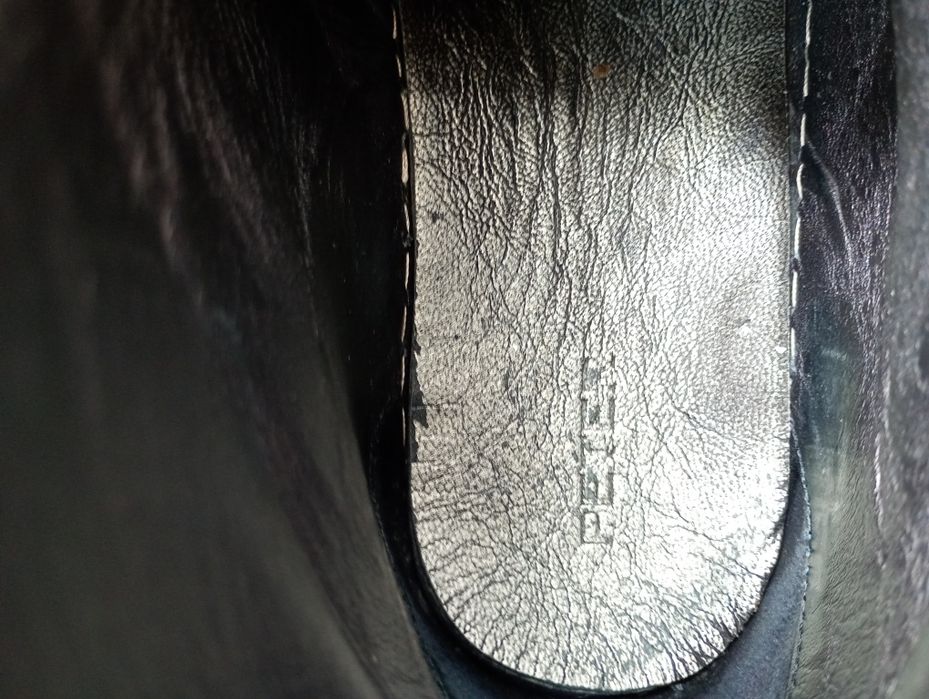 Vând ghete din piele nr.38! Pret 45 lei!