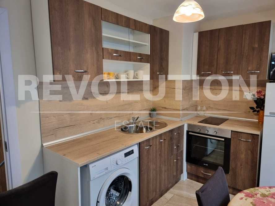 ДВУСТАЕН апартамент в ж.к. Трошево!