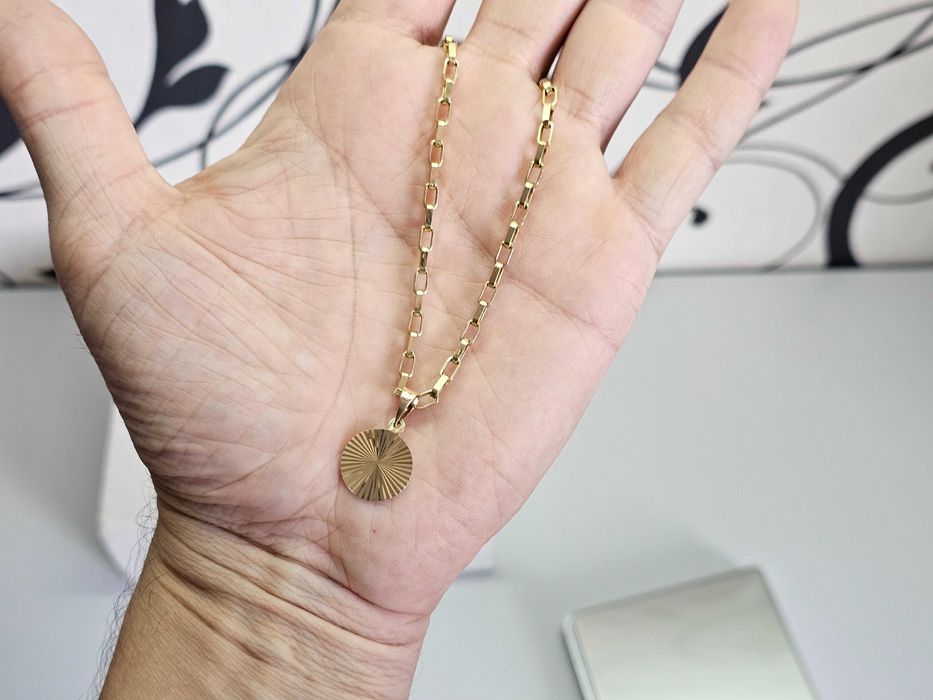 ПРОДАМ Цепочка Кулоном. ЗОЛОТО 585 Пробы 7.36 Грамма