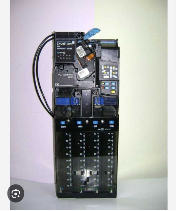 Продавам монетници MЕI CF 560 Направени са с евро монети от 5,10,20,50