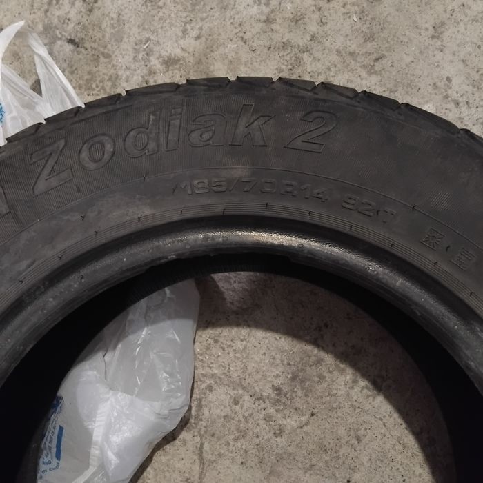 Поменяю резину 14тую