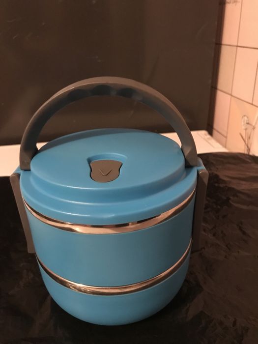 Продается посуда бокс для первого и второго