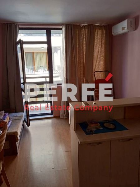 Продава се Едностаен апартамент в Несебър - 40 кв.м за 1300 €/кв.м - Снимка #3